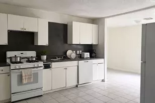 9909 Whitehead St, Houston, TX 77088 - Photo 3