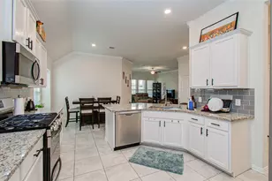 9014 Emerald Cane Dr, Missouri City, TX 77459 - Photo 11