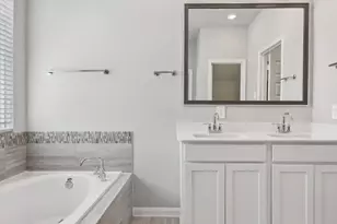 2408 King Mackerel Dr, Kemah, TX 77565 - Photo 3