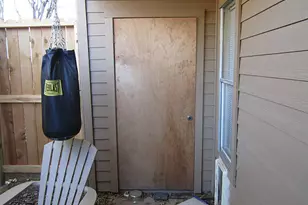 10555 Turtlewood Ct, Houston, TX 77072 - Photo 9