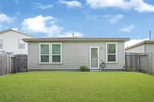 10722 Cashew Run Ln, Houston, TX 77075 - Photo 23