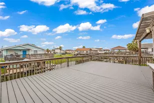 16526 Nassau Way, Jamaica Beach, TX 77554 - Photo 31