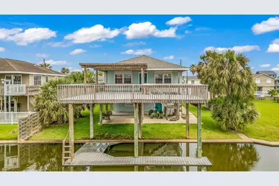 16526 Nassau Way, Jamaica Beach, TX 77554 - Photo 1