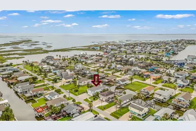 16526 Nassau Way, Galveston, TX 77554 - Photo 45