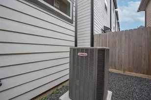 861 Fisher St, Houston, TX 77018 - Photo 35