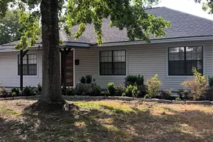 1442 Chamboard Ln, Houston, TX 77018 - Photo 1