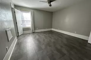 5550 N Braeswood Blvd, Houston, TX 77096 - Photo 7