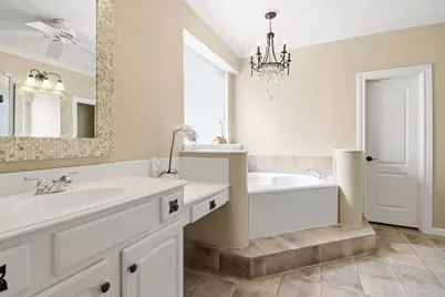 11519 Pecan Canyon Court, Tomball, TX 77377 - Photo 15