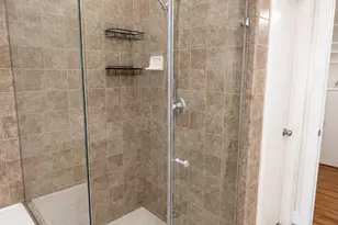 2710 Hullsmith Dr, Houston, TX 77063 - Photo 17