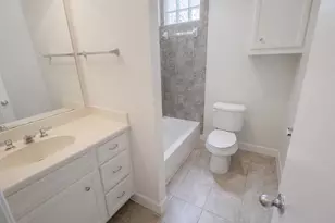 2710 Hullsmith Dr, Houston, TX 77063 - Photo 23