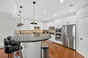 5939 Kiam St, Houston, TX 77007 - Photo 3