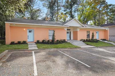 3010 Winding Way #B, Huntsville, TX 77340 - Photo 1