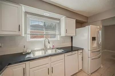 2607 Plymouth Rock Drive, Webster, TX 77598 - Photo 13