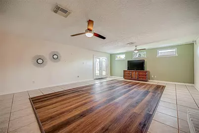 2607 Plymouth Rock Drive, Webster, TX 77598 - Photo 9