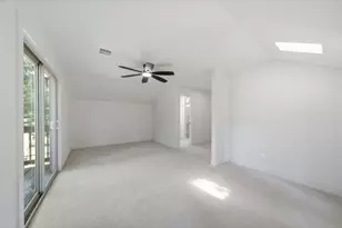 13946 Dolphin Dr, Willis, TX 77318 - Photo 23