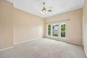 1026 Van Buren St, Houston, TX 77019 - Photo 11