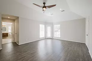 502 Lee Shore Ln, Houston, TX 77079 - Photo 19