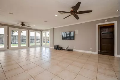 9614 Val Verde Street, Houston, TX 77063 - Photo 13