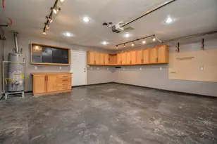 9614 Val Verde St, Houston, TX 77063 - Photo 7