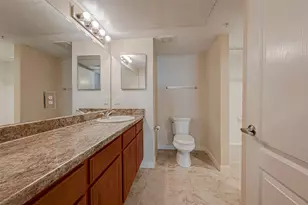8415 Hearth Dr, Houston, TX 77054 - Photo 7