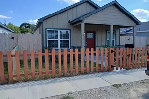 6427 Paris St, Houston, TX 77021 - Photo 1