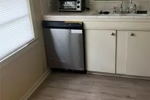 4046 Woodfin St, Houston, TX 77025 - Photo 7