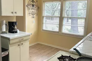 4046 Woodfin St, Houston, TX 77025 - Photo 5