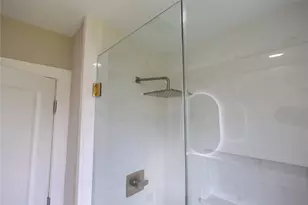 136 Talisman St, Lake Jackson, TX 77566 - Photo 19