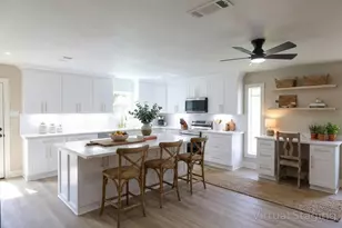 136 Talisman St, Lake Jackson, TX 77566 - Photo 13