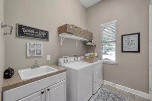 1930 Parnevik Pl, Conroe, TX 77304 - Photo 23