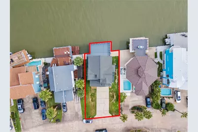 407 Isles End Road Road, Tiki Island, TX 77554 - Photo 19