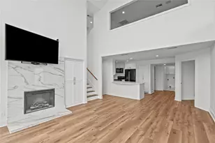 407 Isles End Road Rd, Tiki Island, TX 77554 - Photo 9