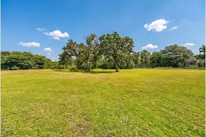 1017 Buescher Road, Columbus, TX 78934 - Photo 33