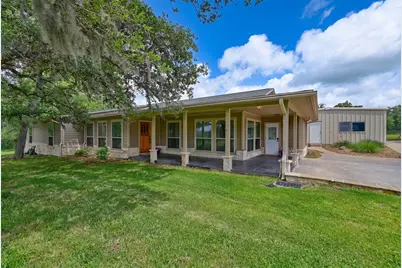 1017 Buescher Road, Columbus, TX 78934 - Photo 35