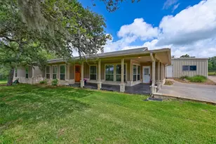1017 Buescher Rd, Columbus, TX 78934 - Photo 35