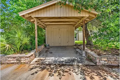 1017 Buescher Road, Columbus, TX 78934 - Photo 31