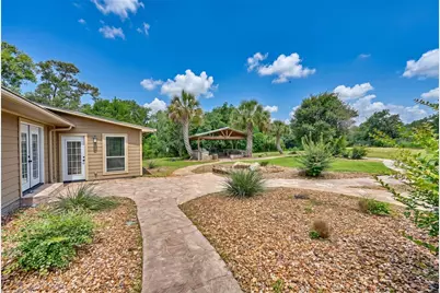1017 Buescher Road, Columbus, TX 78934 - Photo 27