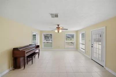 1017 Buescher Road, Columbus, TX 78934 - Photo 11
