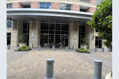 1901 Post Oak Boulevard #1105, Houston, TX 77056 - Photo 3