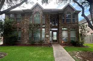 3811 Houston Lake Dr, Pearland, TX 77581 - Photo 1