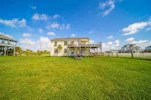 10411 Wern Rd, Galveston, TX 77554 - Photo 31