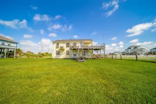 10411 Wern Rd, Galveston, TX 77554 - Photo 31