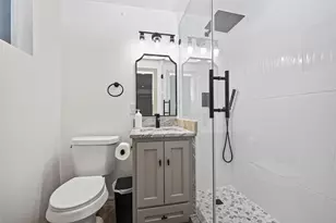 5803 Greencraig Dr, Houston, TX 77035 - Photo 15