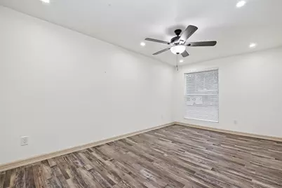 5803 Greencraig Drive, Houston, TX 77035 - Photo 21