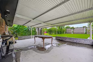 5803 Greencraig Dr, Houston, TX 77035 - Photo 25