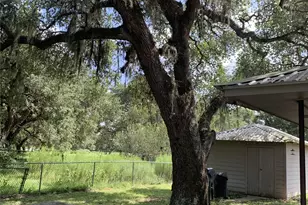 1162 Hwy 90A, Sheridan, TX 78962 - Photo 21