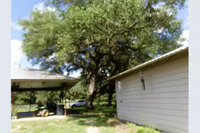 1162 Hwy 90A, Sheridan, TX 78962 - Photo 17