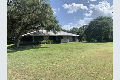 1162 Hwy 90A, Sheridan, TX 78962 - Photo 1