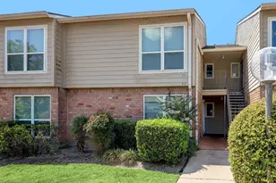 5005 Georgi Ln, Houston, TX 77092 - Photo 3