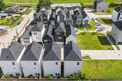 2213 Springwood Vista Lane, Houston, TX 77055 - Photo 35